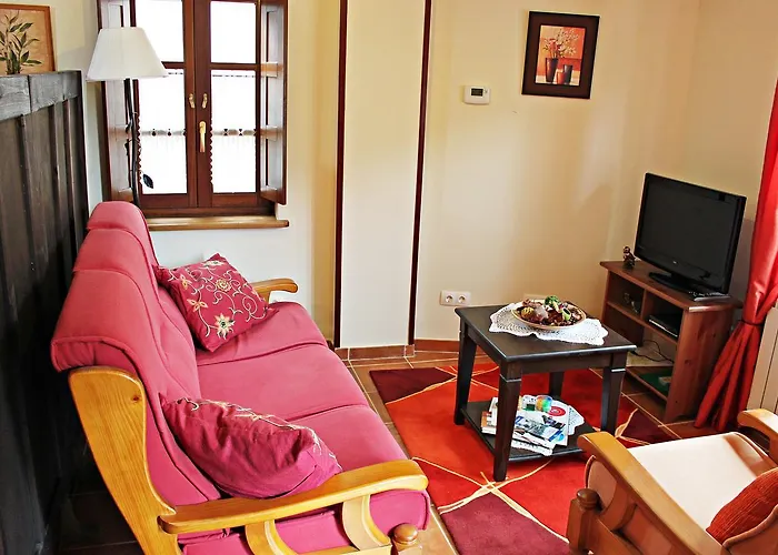 Apartamentos El Llago