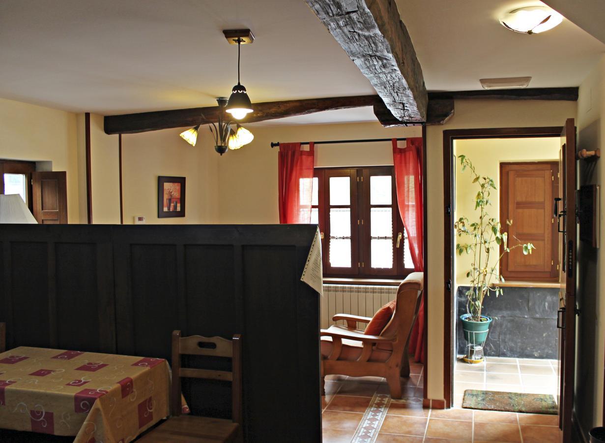 El Llago Apartment *
